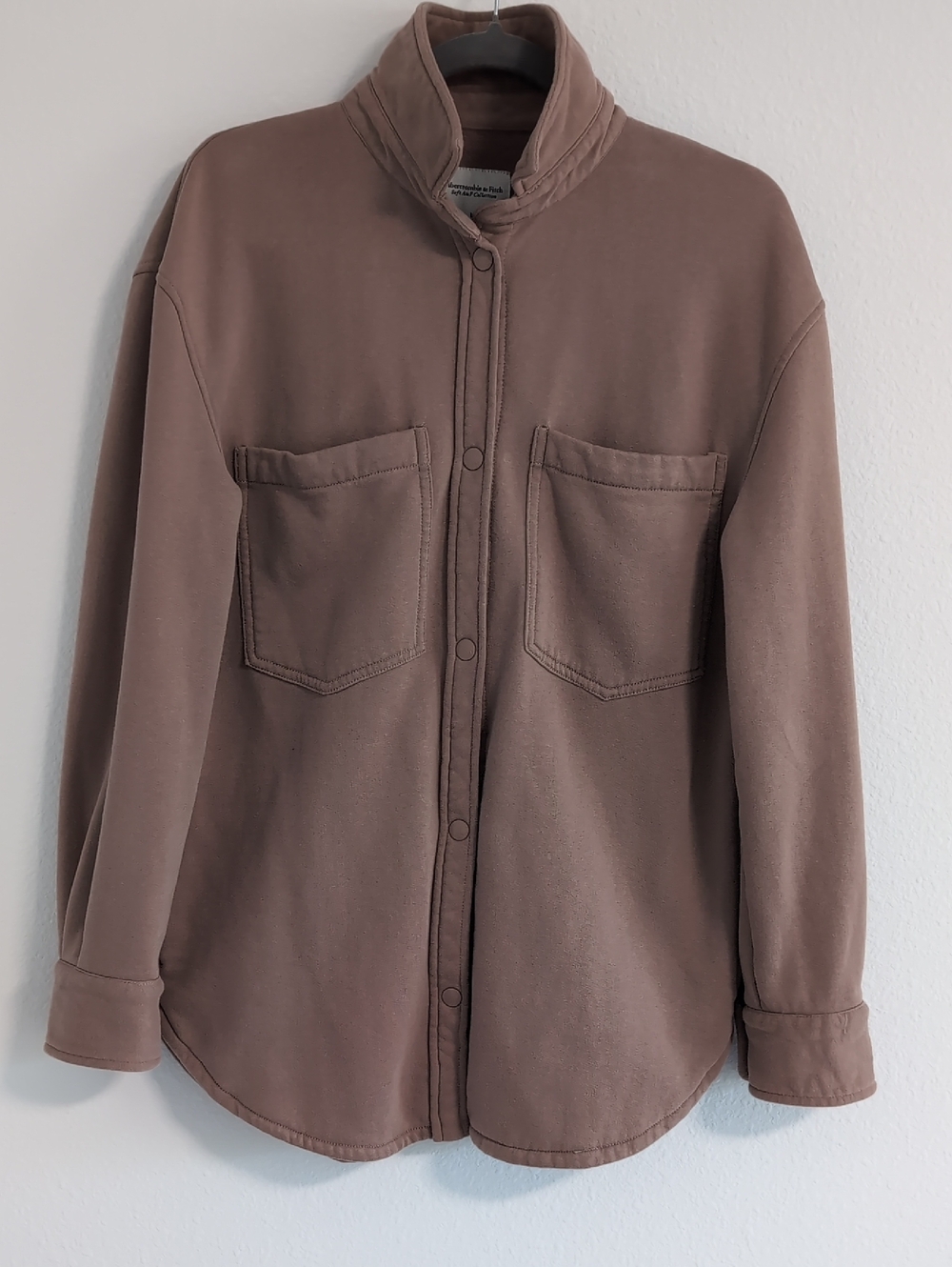 Abercrombie & Fetch Snap-Front Overshirt in Mauve Taupe